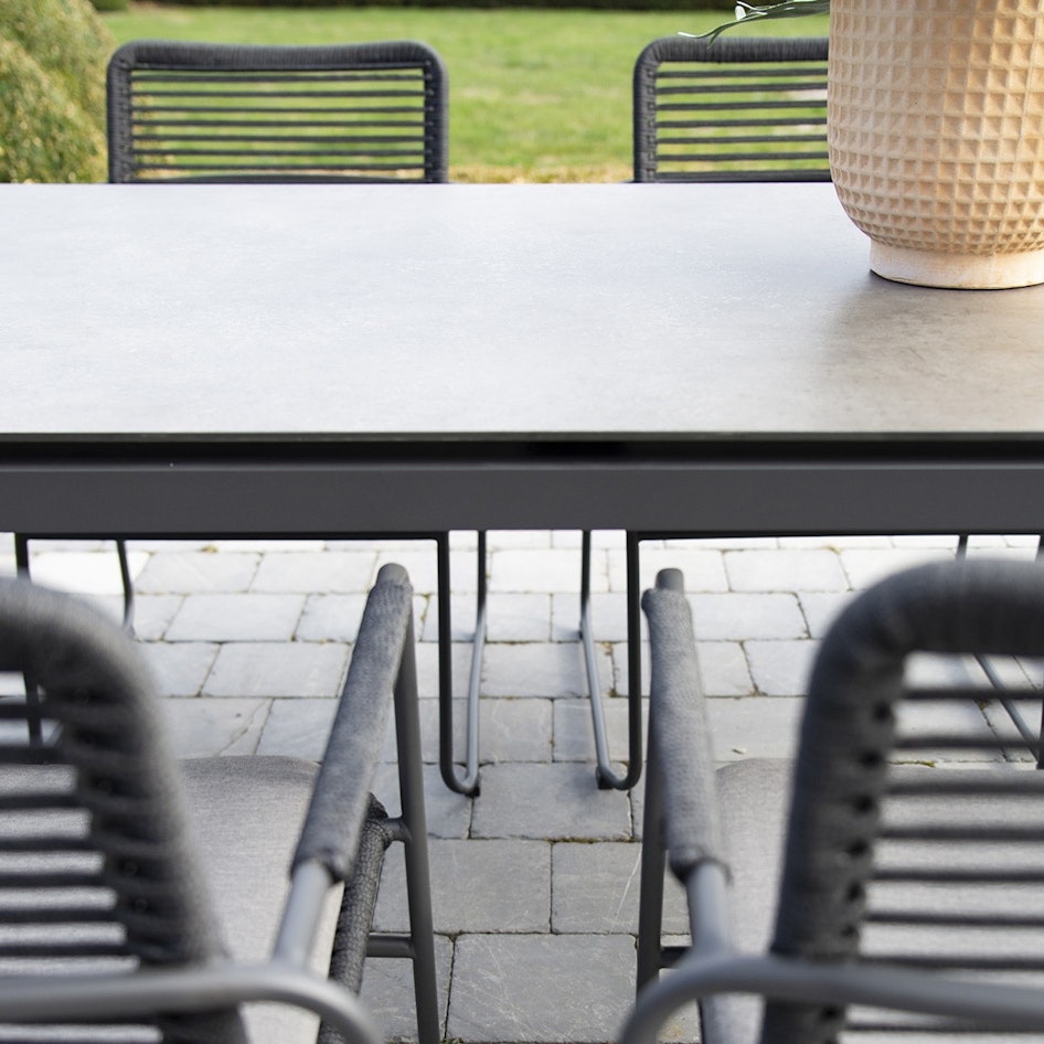 Elba dining Goa HPL Dark grey DETAIL 04