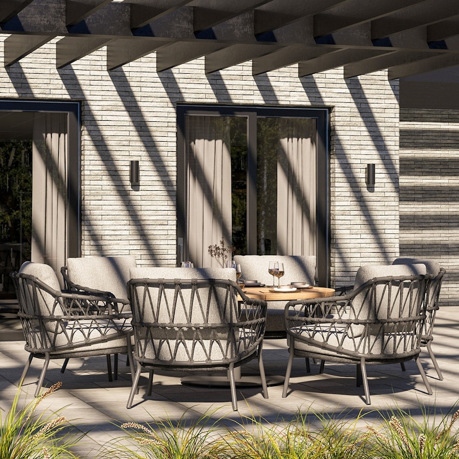 Saba table outdoor 01